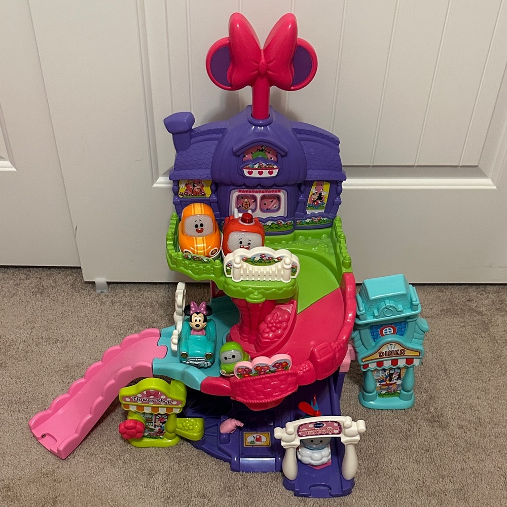 Like Brand New Colorful Playhouse Toy Set